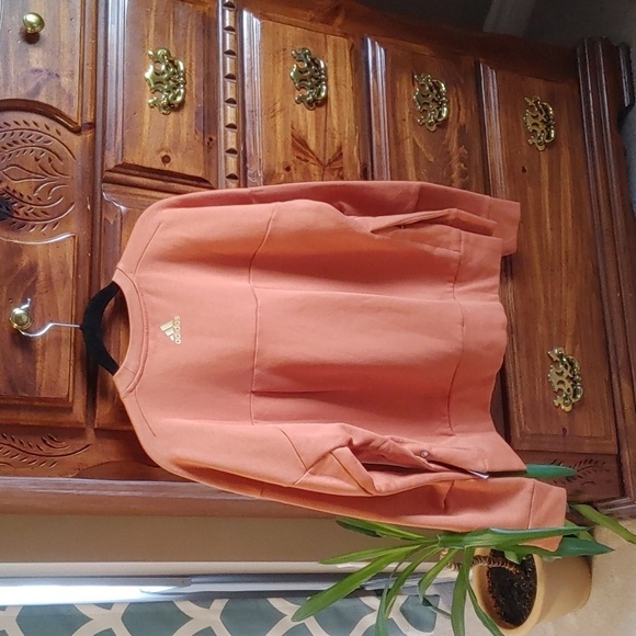 🌸Host Pick🌸NWT Women's Adidas Long Sleeve Sweatshirt - Picture 3 of 13